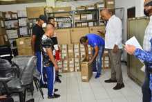 Alcald&iacute;a hace entrega de equipos tecnol&oacute;gicos y mobiliario al INPEC