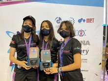 En primer campeonato femenino de rob&oacute;tica se destaca la representaci&oacute;n cale&ntilde;a