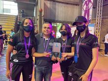 En primer campeonato femenino de rob&oacute;tica se destaca la representaci&oacute;n cale&ntilde;a