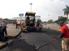 Rehabilitan corredor vial del Monumento a la Solidaridad con las &lsquo;Obras de Coraz&oacute;n&rsquo;