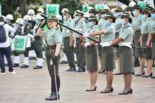 Polic&iacute;a Nacional condecora al Secretario de Seguridad y Justicia de Cali, en el marco de los 130  a&ntilde;os de la instituci&oacute;n 