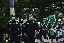 Polic&iacute;a Nacional condecora al Secretario de Seguridad y Justicia de Cali, en el marco de los 130  a&ntilde;os de la instituci&oacute;n 