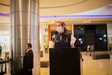 Inici&oacute; la Feria &lsquo;Cali Emprende&rsquo; de la comuna 4