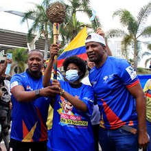 La llama continental empieza a arder en el coraz&oacute;n de la cale&ntilde;idad