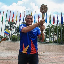 La llama continental empieza a arder en el coraz&oacute;n de la cale&ntilde;idad