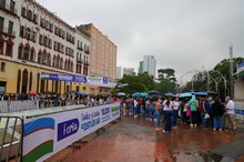 Santiago y Alejandro, dos j&oacute;venes que celebran la apuesta de la Alcald&iacute;a por la educaci&oacute;n 