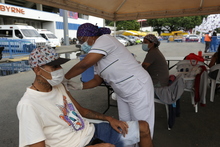 Puntos extras de vacunaci&oacute;n durante los Juegos Panamericanos: coliseo El Pueblo y canchas Panamericanas