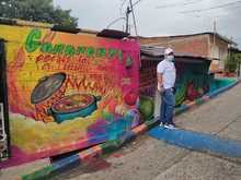 La comuna 20 fortalece el turismo coloreando la Calle de la Poes&iacute;a