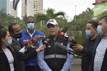 Con acto de reconciliaci&oacute;n, j&oacute;venes que agredieron al secretario de Seguridad y Justicia ofrecieron disculpas  