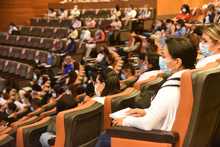 M&aacute;s all&aacute; del tratamiento, la atenci&oacute;n debe considerar las necesidades emocionales del paciente