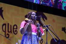 &iexcl;25 veces Petronio!