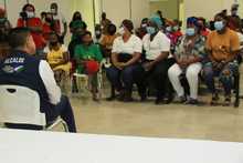 Un Petronio para chuparse los dedos