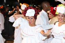 En su tercera noche, el Petronio &Aacute;lvarez le rindi&oacute; homenaje a la vida 