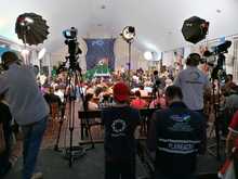 Vecinos de la comuna 7 disfrutaron de villancicos y un compartir navide&ntilde;o en el cuerto d&iacute;a de la novena de aguinaldos