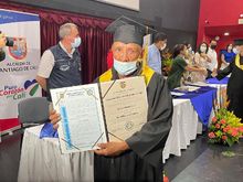 Nuevos bachilleres habitantes de calle: ejemplo de fortaleza, persistencia y disciplina  