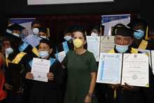 Nuevos bachilleres habitantes de calle: ejemplo de fortaleza, persistencia y disciplina  