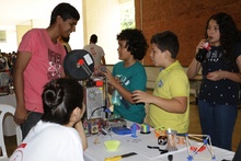  Una Feria cient&iacute;fica con Ciudad Alegr&iacute;a