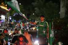 Cale&ntilde;os y cale&ntilde;as celebraron la victoria del Deportivo Cali tras conseguir la d&eacute;cima estrella 