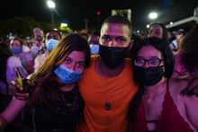 La "Gran Verbena Salsera del Oriente" prendi&oacute; motores en la Feria de Cali