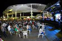 Con alegr&iacute;a y baile, cale&ntilde;os y turistas disfrutaron del &ldquo;D&iacute;a Andino&rdquo;