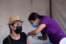 M&aacute;s de 400 vacunas y 300 pruebas covid-19, se aplicaron en los eventos del tercer d&iacute;a de la Feria de Cali