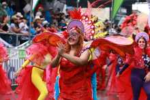 &iexcl;El Cali Viejo fue un carnaval bajo la lluvia!