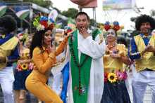 &iexcl;El Cali Viejo fue un carnaval bajo la lluvia!