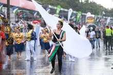 &iexcl;El Cali Viejo fue un carnaval bajo la lluvia!