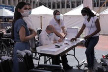 Personas con discapacidad, familiares y cuidadores emprendedores recibir&aacute;n capital semilla