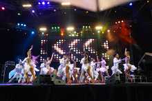 La lluvia y los tambores se fusionaron en el oriente