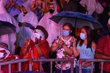 Concierto gratuito en la Calle de la Feria deleit&oacute; con sus ritmos a los asistentes