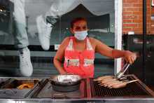 Concierto gratuito en la Calle de la Feria deleit&oacute; con sus ritmos a los asistentes