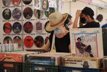 Mel&oacute;manos y Coleccionistas ya es un culto a la salsa en Cali