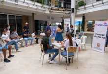 12 mil vacunas contra la covid-19 se est&aacute;n aplicando diariamente en Cali