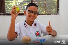 Estudiantes de planteles oficiales disfrutan ya del complemento nutricional diario