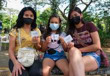 En Cali, m&aacute;s de la mitad de los menores de edad ya est&aacute;n vacunados contra el covid-19