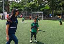 En Cali, m&aacute;s de la mitad de los menores de edad ya est&aacute;n vacunados contra el covid-19