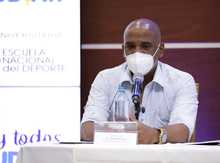 Bienvenida a beneficiarios de Todas y Todos a Estudiar que cursar&aacute;n carreras deportivas