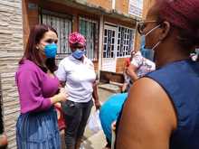 Contin&uacute;a la entrega de mercados a la poblaci&oacute;n m&aacute;s vulnerable