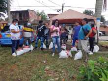 Comunidades vulnerables recibieron kit de alimentos