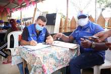 Navarro con el Coraz&oacute;n Contento en Feria de Bienestar y Salud