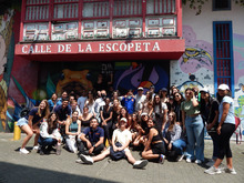 Estudiantes de Europa y Latinoam&eacute;rica disfrutan recorriendo a Santiago de Cali