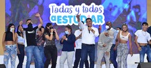 Alcaldía de Cali entregó 2000 tabletas a beneficiarios de Todas y Todos a Estudiar