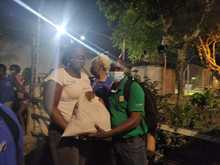 Mujeres del barrio Comuneros I fueron protagonistas del homenaje a la vida y rechazo a la violencia