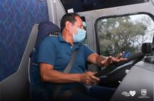 Miles de estudiantes llegaron hoy a clases en las rutas de transporte escolar