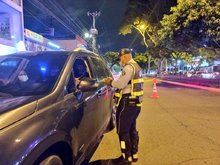 Operativos interinstitucionales garantizan el buen comportamiento de cale&ntilde;os y cale&ntilde;as en las v&iacute;as