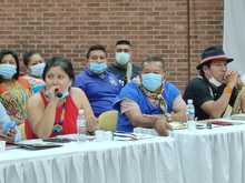 D&iacute;a Internacional de la Lengua Materna y D&iacute;a Nacional de las Lenguas Nativas, tradiciones de generaci&oacute;n en generaci&oacute;n