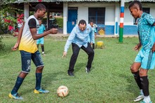 Manchester United busca sus nuevos talentos en las comunas de Cali