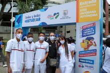 Todas y todos a estudiar, cr&oacute;nica de un emotivo juramento p&uacute;blico