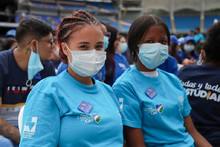 Todas y todos a estudiar, cr&oacute;nica de un emotivo juramento p&uacute;blico